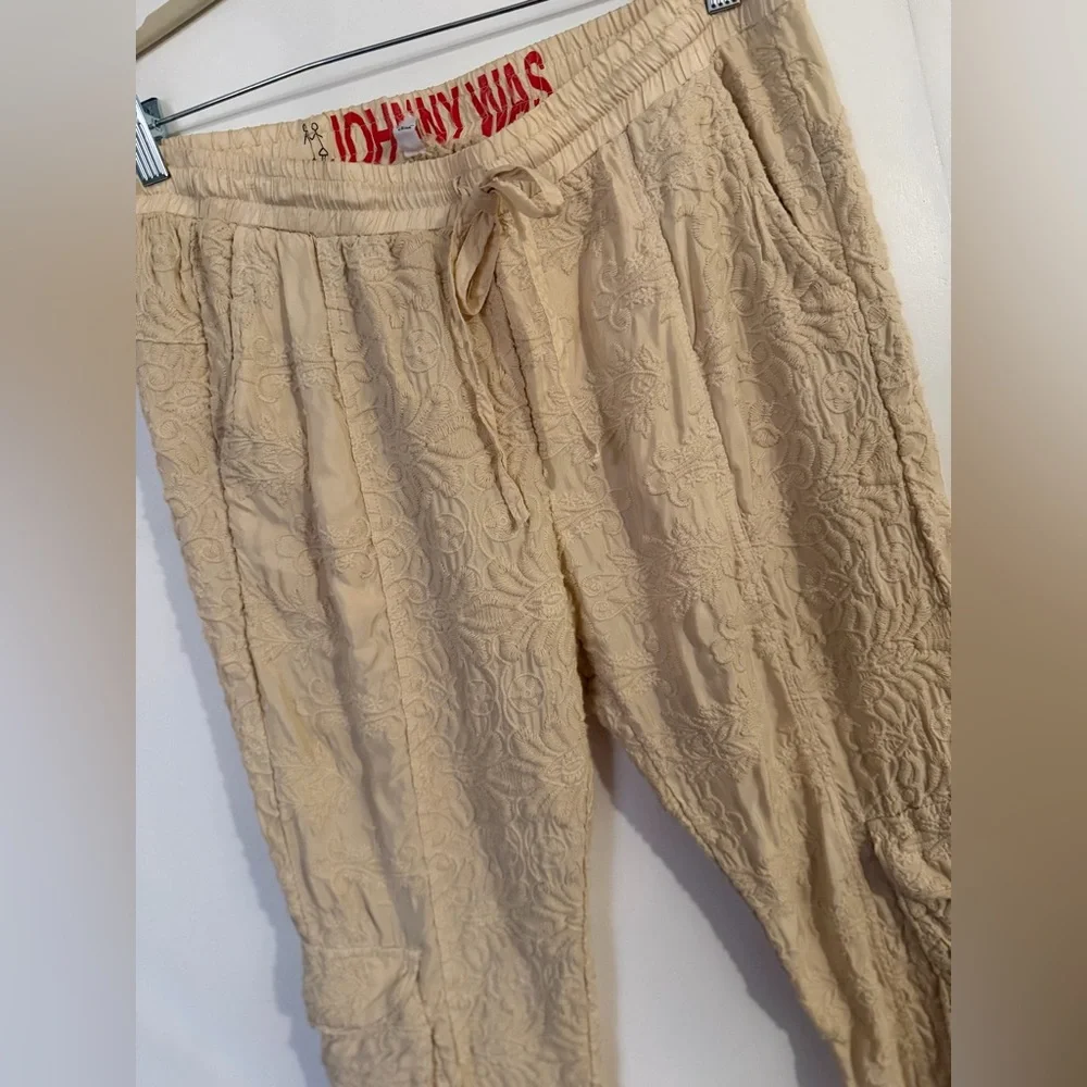 Johnny Was Vegan Silk Lace Print Textured Cream Cargo Cropped Joggers Size Small - Picture 4 of 9
